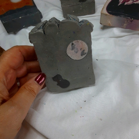 6 soap sampler Fall theme Halloween - Picture 6 of 14